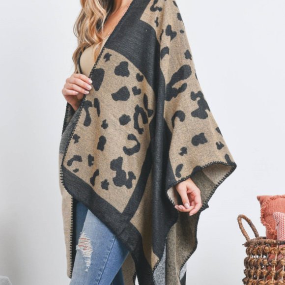 Women's Open Front Leopard Print Ruana Wrap Kimono - Picture 6 of 11